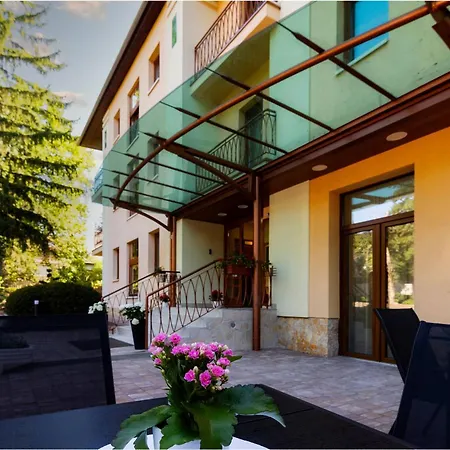 Anna Hotel Matrafured
