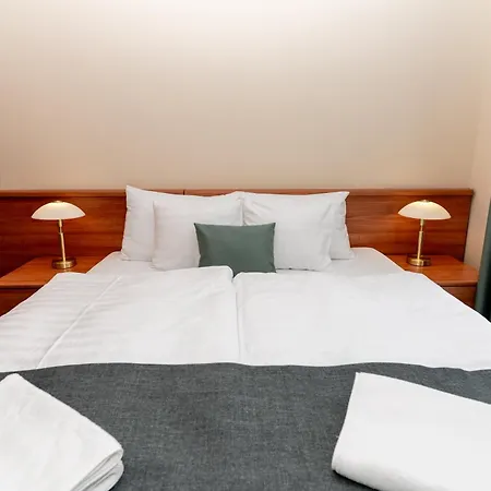 Anna Hotel 3*