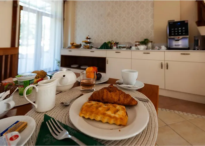 Anna Hotel